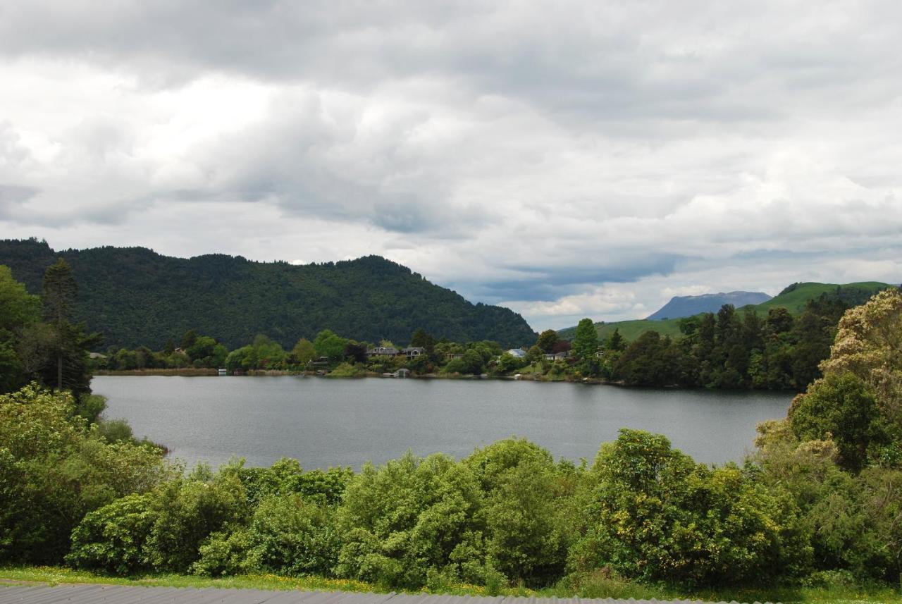 Lake View Okareka - Lake Okareka Holiday Home Lake Tarawera Esterno foto